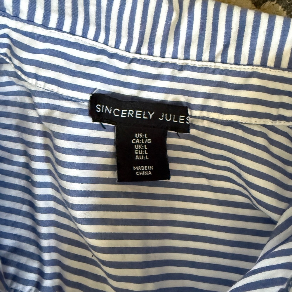 Sincerely Jules stripe, and plaid
Size large pajama set
Super wide leg - Picture 3 of 4